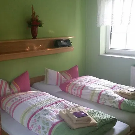 Wellness & Gaststaette Riedel 3* クロルト・オーバーヴィーゼンタール